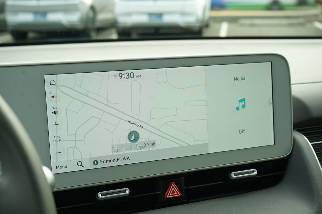 Certified 2024 Hyundai Ioniq 5 SE AWD/4WD image 23