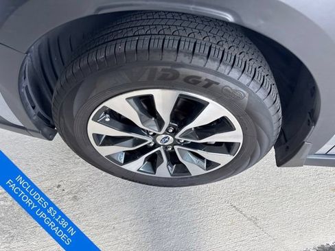 Used 2024 Subaru Outback Limited AWD/4WD image 22