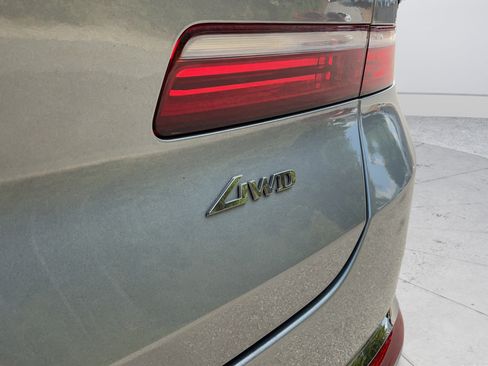 Used 2025 Genesis GV80 2.5T Standard AWD/4WD image 31