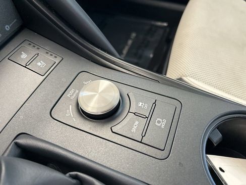 Used 2025 Lexus IS 350 F Sport w/ Navigation Package RWD image 51