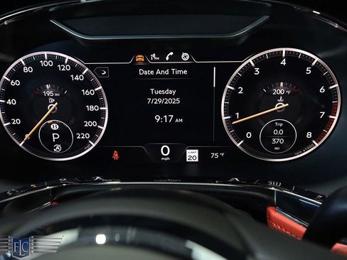 Used 2024 Bentley Continental GT V8 image 41