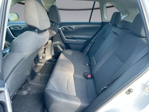Used 2024 Toyota RAV4 LE FWD image 28