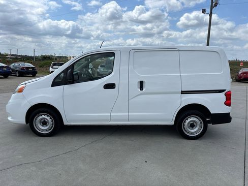 Used 2021 Nissan NV200 S w/ Back Door Glass Package image 7