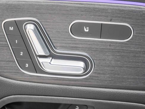 Certified 2026 Mercedes-Benz GLB 250 image 28