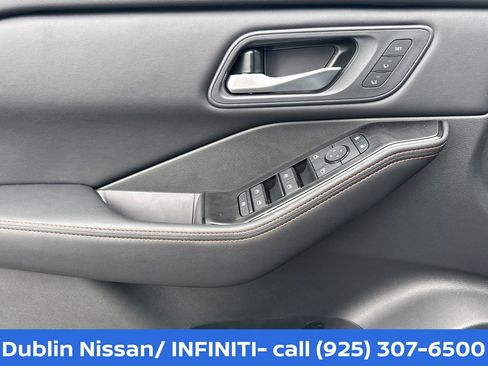 New 2026 Nissan Rogue SV AWD/4WD image 12