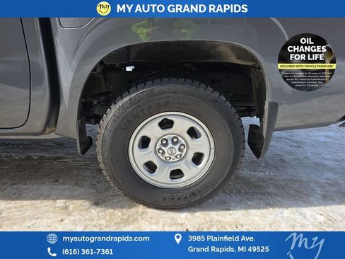 Used 2022 Nissan Frontier S w/ Technology Package image 30