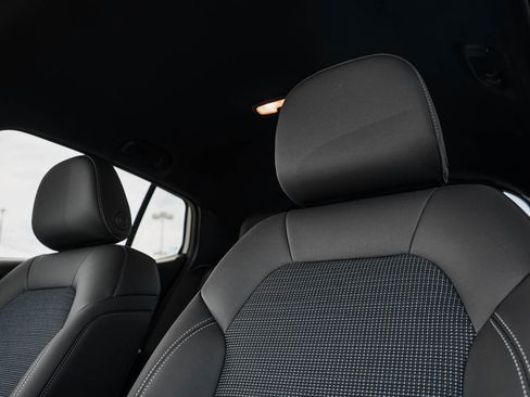 New 2026 Buick Envista Preferred w/ Convenience I Package FWD image 19