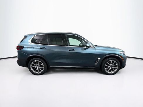 Used 2024 BMW X5 xDrive40i w/ Premium Package AWD/4WD image 8