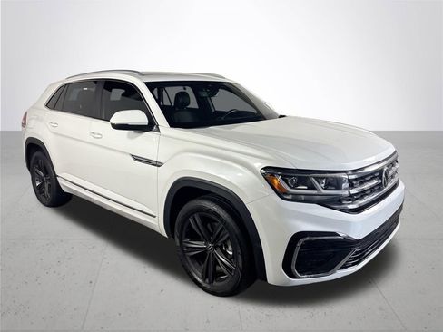 Certified 2022 Volkswagen Atlas Cross Sport SEL R-Line AWD/4WD image 4