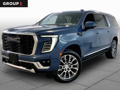 Used 2025 GMC Yukon XL Denali w/ Sun & Power Step Package