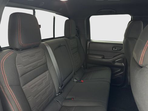 Used 2022 Nissan Frontier Pro-X RWD image 45