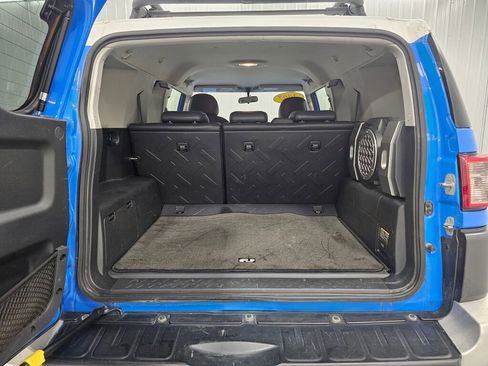 Used 2007 Toyota FJ Cruiser 4WD image 18