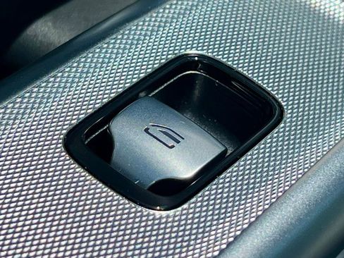 Certified 2026 Mercedes-Benz E 350 4MATIC Sedan image 30