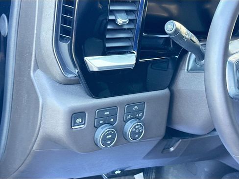 Used 2026 Chevrolet Silverado 1500 RST AWD/4WD image 12