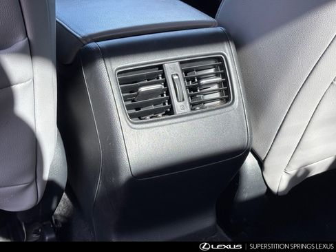 Used 2018 Honda Accord Touring image 17