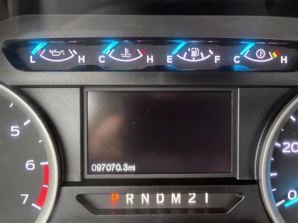 Used 2019 Ford F250 XL w/ Power Equipment Group AWD/4WD image 18