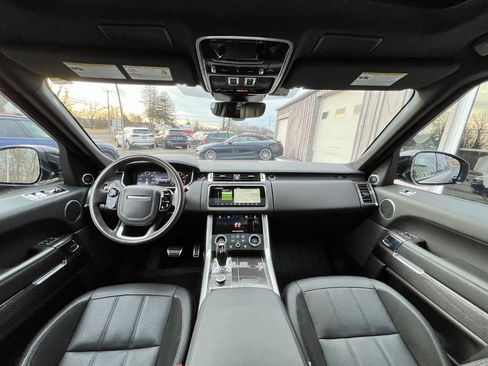 Used 2020 Land Rover Range Rover Sport HST image 33