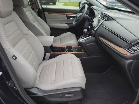 Used 2020 Honda CR-V Touring image 9
