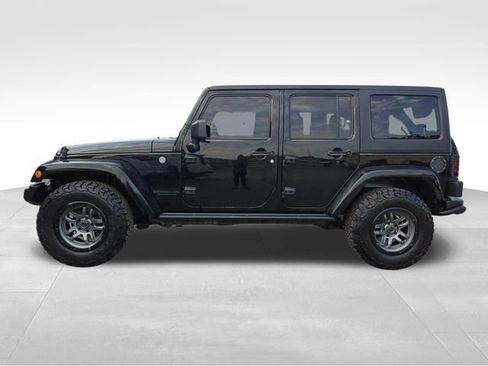 Used 2017 Jeep Wrangler Unlimited Sahara AWD/4WD image 10