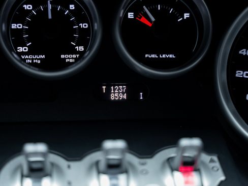 Used 2006 Ford GT image 51