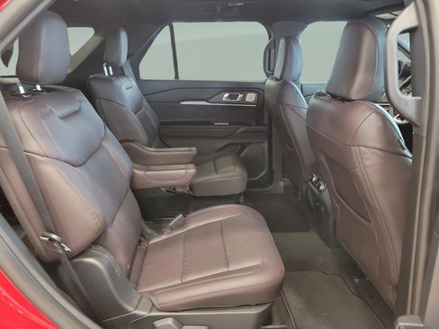 New 2026 Ford Explorer Platinum RWD image 18