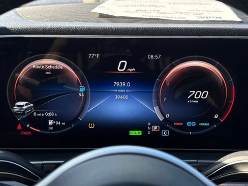 Used 2021 Mercedes-Benz GLE 450 4MATIC w/ AMG Line Exterior image 20