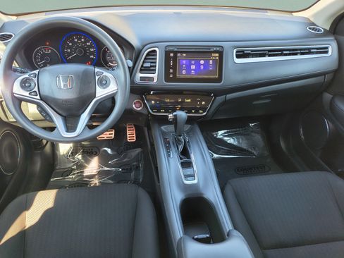 Used 2016 Honda HR-V EX image 14