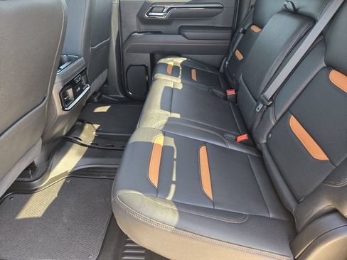 Used 2025 GMC Sierra 1500 AT4 AWD/4WD image 27
