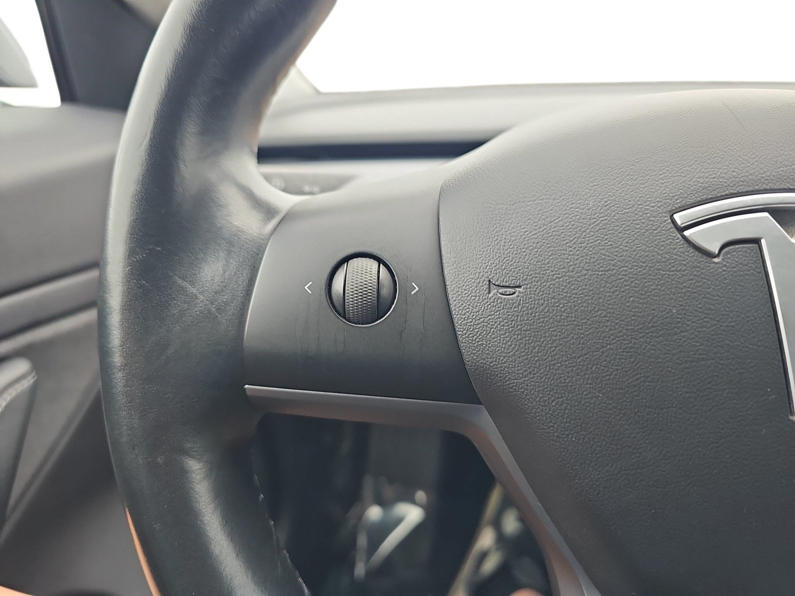 Used 2019 Tesla Model 3 Standard Range Plus RWD image 14