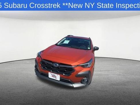 Certified 2025 Subaru Crosstrek 2.5i Limited AWD/4WD image 3