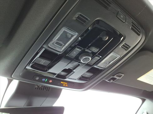 New 2026 GMC Yukon XL AT4 image 21