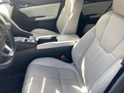 Used 2019 Honda Insight Touring image 17