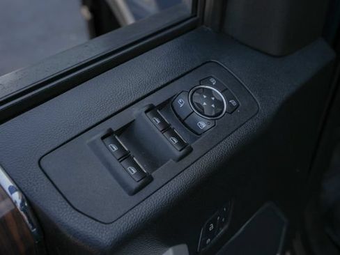 Used 2016 Ford F150 Lariat w/ Equipment Group 501A Mid AWD/4WD image 21