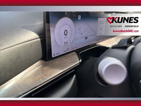 Used 2025 Genesis GV80 2.5T Prestige image 18