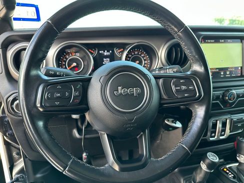 Used 2020 Jeep Wrangler Sport AWD/4WD image 24