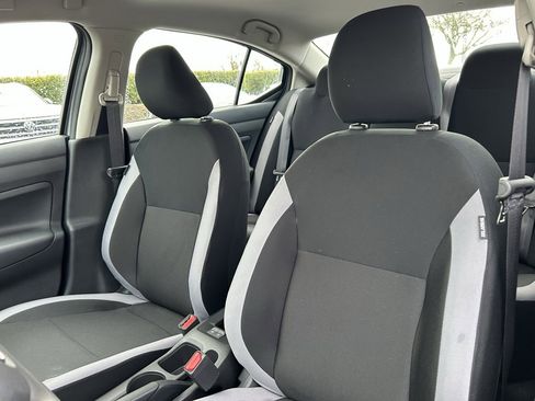 Used 2025 Nissan Versa S w/ S Plus Package image 20