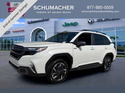 Certified 2025 Subaru Forester Limited AWD/4WD image 3