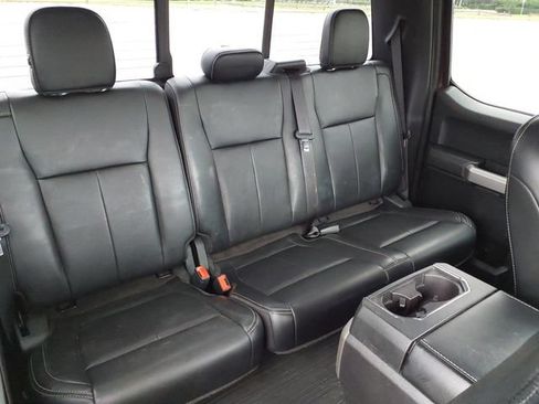 Used 2019 Ford F150 Lariat w/ Equipment Group 502A Luxury AWD/4WD image 22
