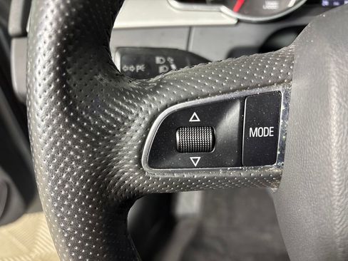 Used 2010 Audi A5 2.0T Prestige image 18