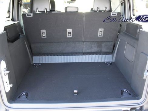 New 2025 Ford Bronco Badlands image 6