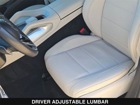 Used 2024 Mercedes-Benz GLE 350 4MATIC image 16