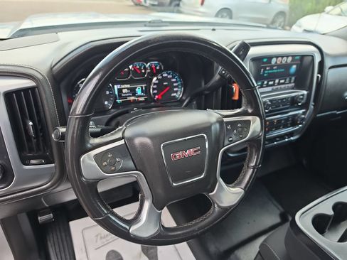 Used 2018 GMC Sierra 1500 SLE w/ Suspension Package, Off-Road AWD/4WD image 12