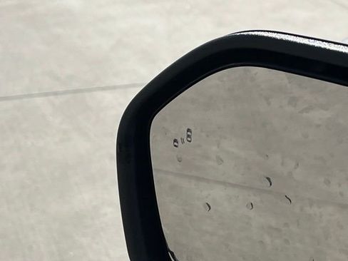 Used 2025 Ford Explorer ST-Line image 5