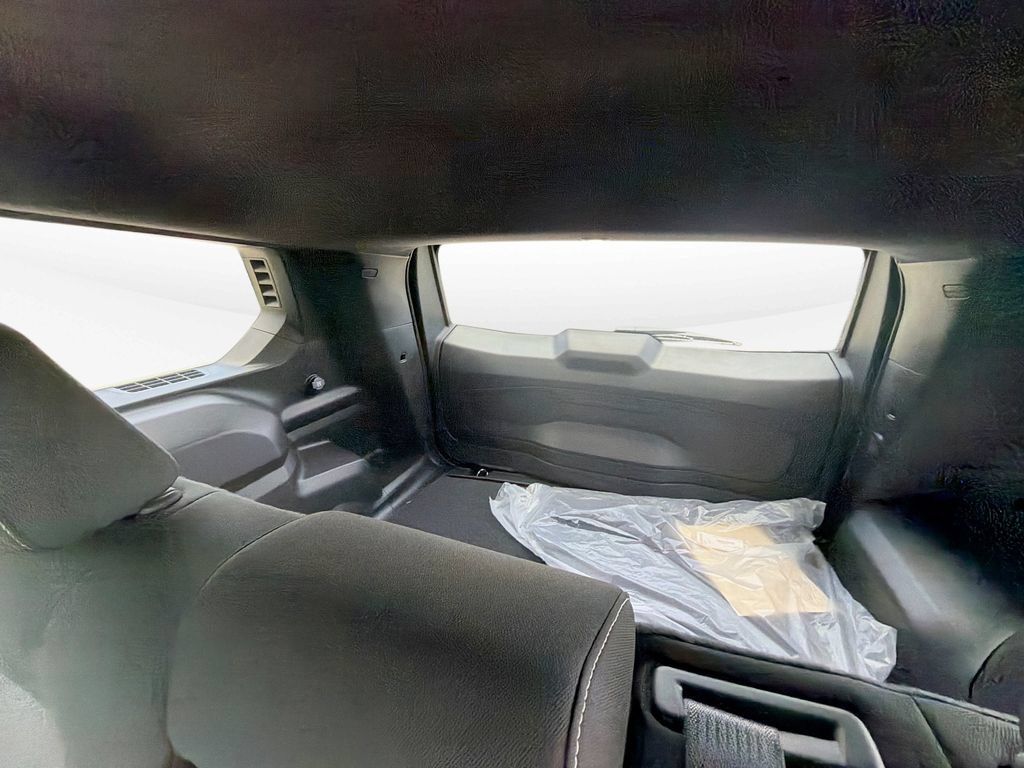 New 2026 Jeep Cherokee Laredo AWD/4WD image 27