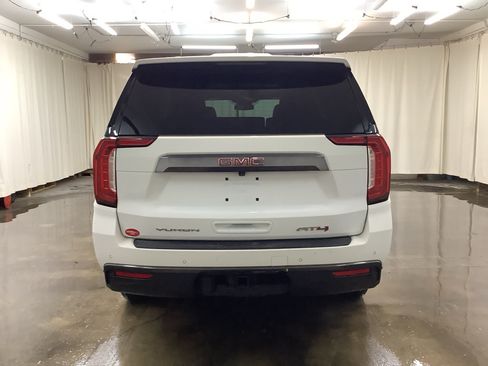 Used 2023 GMC Yukon AT4 AWD/4WD image 6