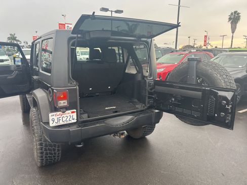 Used 2011 Jeep Wrangler Unlimited Sport image 28