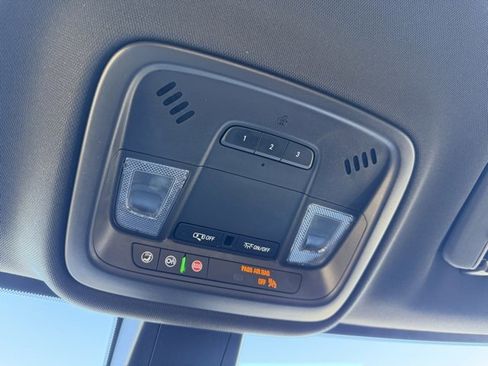 Used 2023 Chevrolet Traverse LT w/ LPO, Floor Liner Package image 25