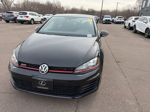 Used 2017 Volkswagen GTI Sport image 7