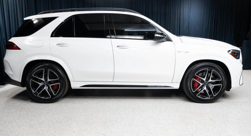 New 2026 Mercedes-Benz GLE 63 AMG S image 4