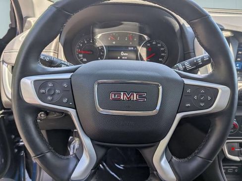 Used 2023 GMC Terrain SLT FWD image 18